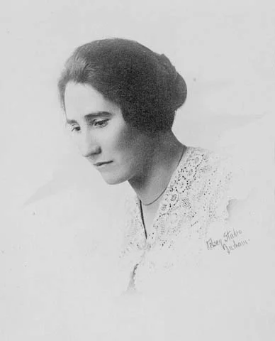 Agnes Macphail photographed by Kelsey Studio in 1921, with the studio signature retained