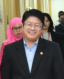 Portrait of Ewon Benedick during a ministerial meeting in 2023