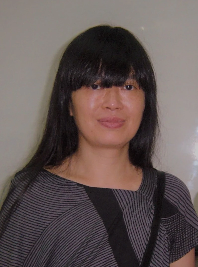 Portrait of French-language writer Linda Lê.